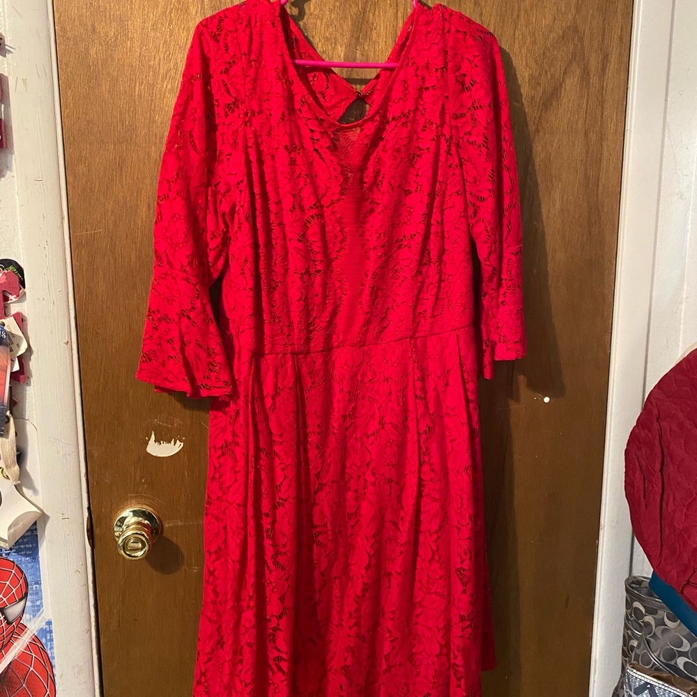 Elegant Red Lace Dress